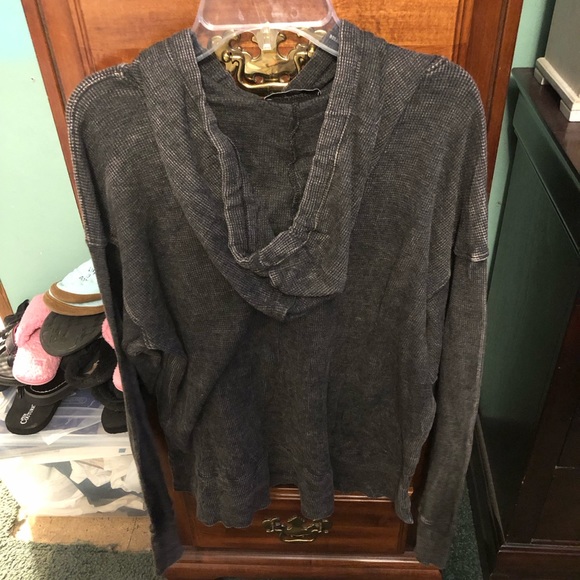 NWT Michael Stars Black Kylo Side Slit Hoodie w/Tie Strings - Picture 2 of 9